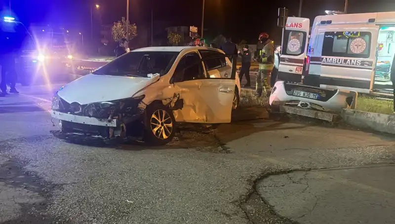 Pikap ile Otomobil Çarpıştı: Kaza Sonrası Yaşananlar ve İlk Bilgiler