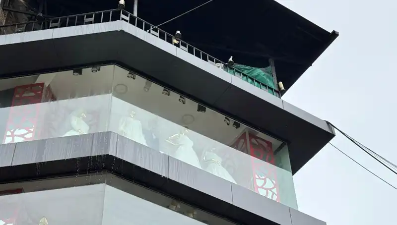 Giyim Mağazasında Çıkan Yangın Korku Dolu Anlar Yaşattı!