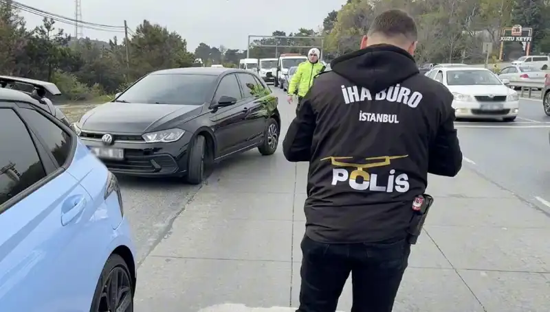 Emniyet Şeridi İhlali Sonrası Yaşanan Şok Olay ve Sonuçları