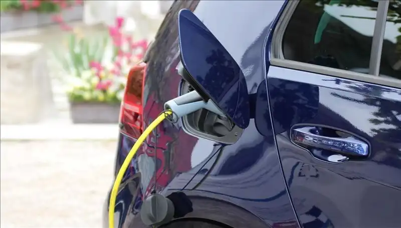 Tesla'nın Menzil Rekorunu Kıracak Yeni Elektrikli Araç Piyasada