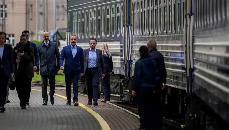 Dışişleri Bakanı Fidan, Ukrayna'daki Ziyaretinin Ardından Önemli Açıklamalarda Bulundu!