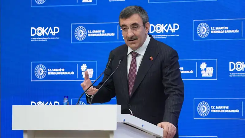 Cevdet Yılmaz'dan Ekonomide Yeni Dönem Mesajları: Enflasyonla Mücadele Önceliğimiz Olacak