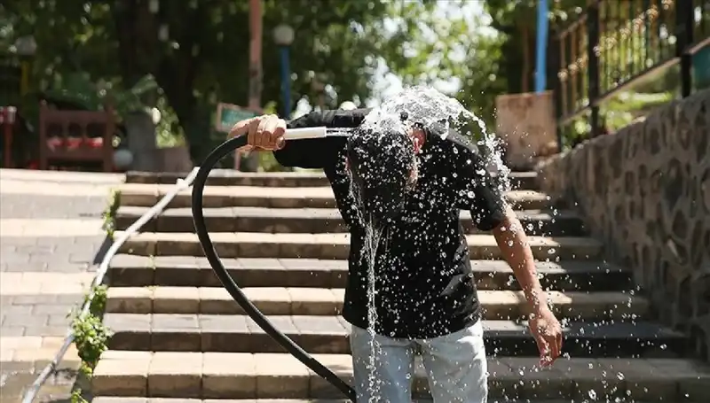 Bu Hafta Sonu Hava Sıcaklıkları Rekor Kıracak, Hazır Mısınız?