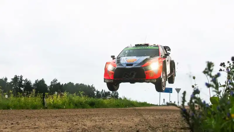 Ralli Yarışında Trajik Olay: İki Seyirci Hayatını Kaybetti