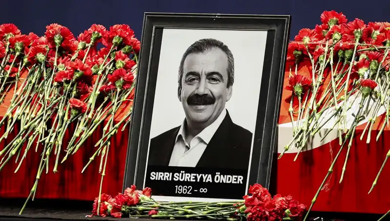 Meclis'te Sırrı Süreyya Önder Anması: Unutulmaz Anılar ve Mesajlar