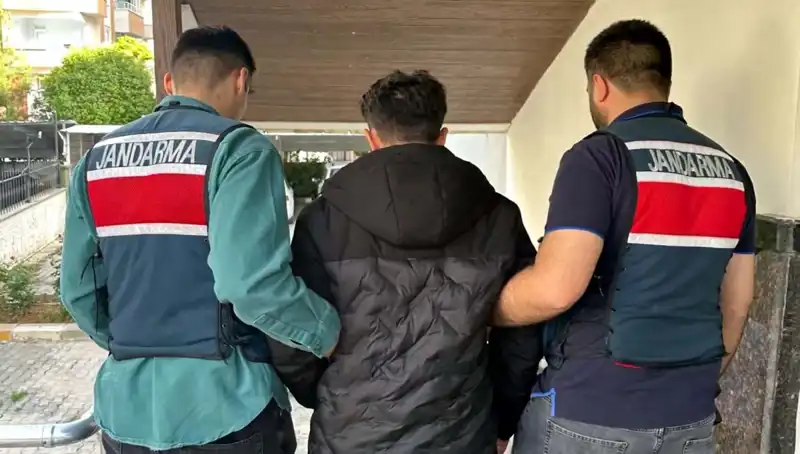 Türkiye'nin Dört İlinde Dev Dolandırıcılık Çetesi Operasyonu: 35 Gözaltı Yapıldı
