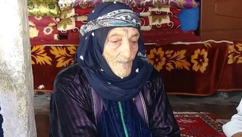 131 Yaşındaki Türkiye’nin En Yaşlı Kadını Vefat Etti, Yaşamı Duygusal Bir Miras Bıraktı