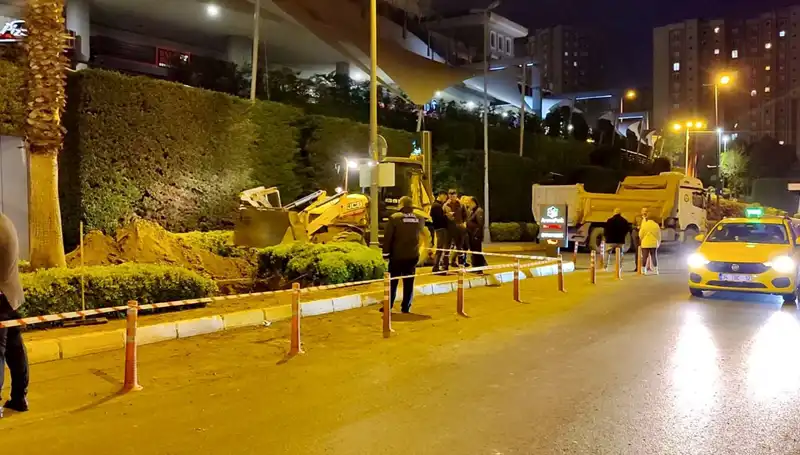 AVM Girişinde Doğalgaz Paniği: Ne Oldu? Tüm Detaylar Burada!