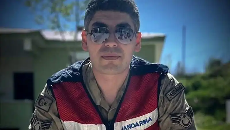 Kadir Astsubayın Acı Kaybı: Halı Saha Maçının Ardındaki Drama