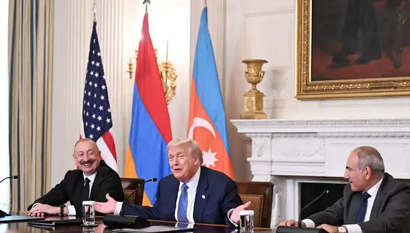 Aliyev'den Ermenistan'a Anayasa Çağrısı: Barış İçin Adım Atma Zamanı Geldi