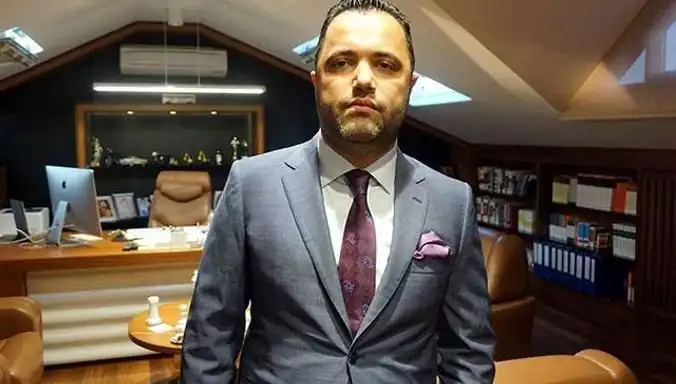 Rezan Epözdemir Kimdir? Tutuklama Gelişmesiyle Gündeme Geldi!
