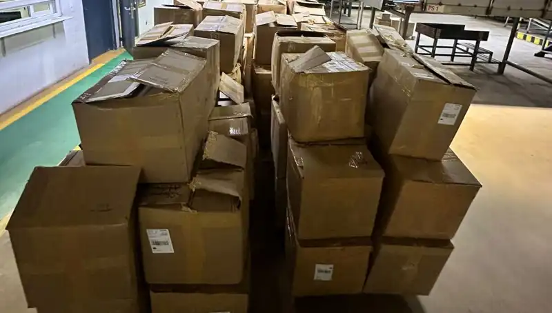 Kargo Şirketinin Deposunda Dev Kaçak Tütün Operasyonu Gerçekleşti