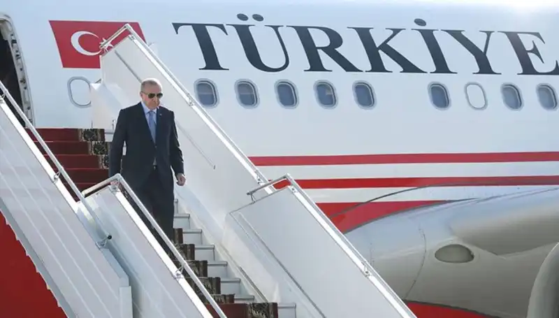Cumhurbaşkanı Erdoğan İtalya Seyahatinden Sonra Yurda Dönüş Yaptı