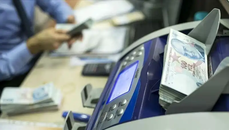 Ev Kadınlarına Emeklilik Hakkı Geliyor: Ne Kadar Maaş Alacaklar?