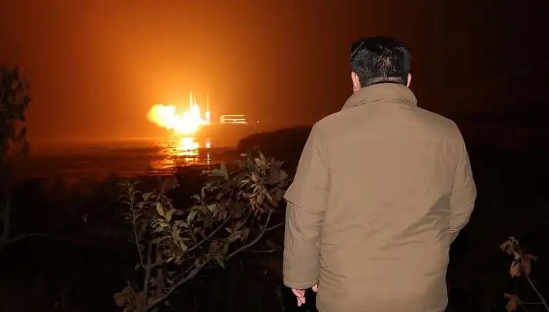 Kuzey Kore'nin Silahlanma Yarışı: Amerikalıların Ödediği Hesap!