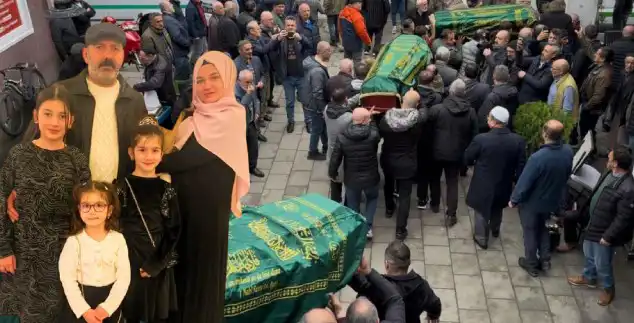 Rize'de Kız Kardeşlere Duygusal Veda Töreni: Strasbourg'dan Son Yolculukları
