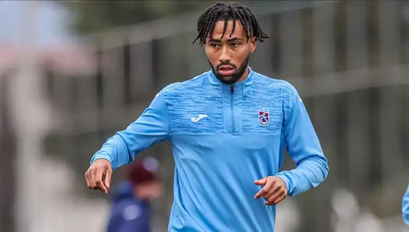 Trabzonspor'a Folcarelli'den Geldi: Şok Edici Gelişmeler