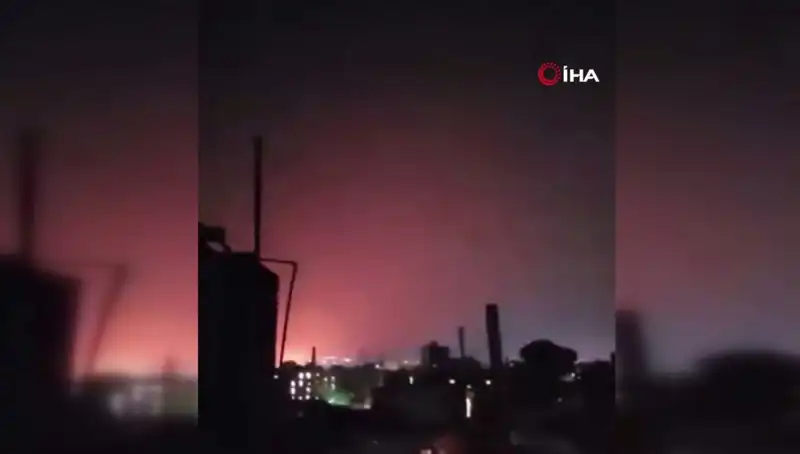 ABD, Yemen’in Sana Şehrini Hava Saldırısıyla Vurdu: 12 Kişi Hayatını Kaybetti